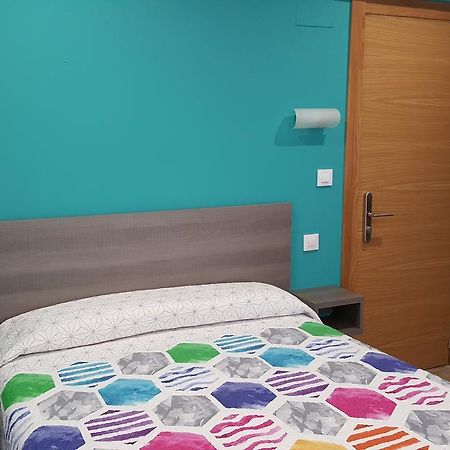Hostal Rosi 라레도 외부 사진