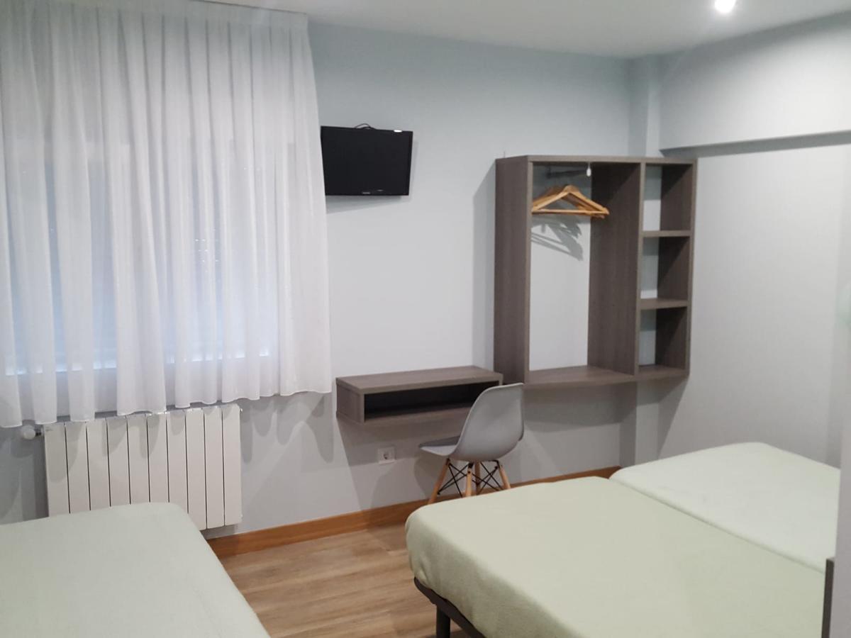 Hostal Rosi 라레도 외부 사진